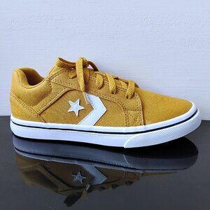 Converse Women's EI Distrito 2.0 Canvas Lightweight Sneaker in Awesome Mustard
